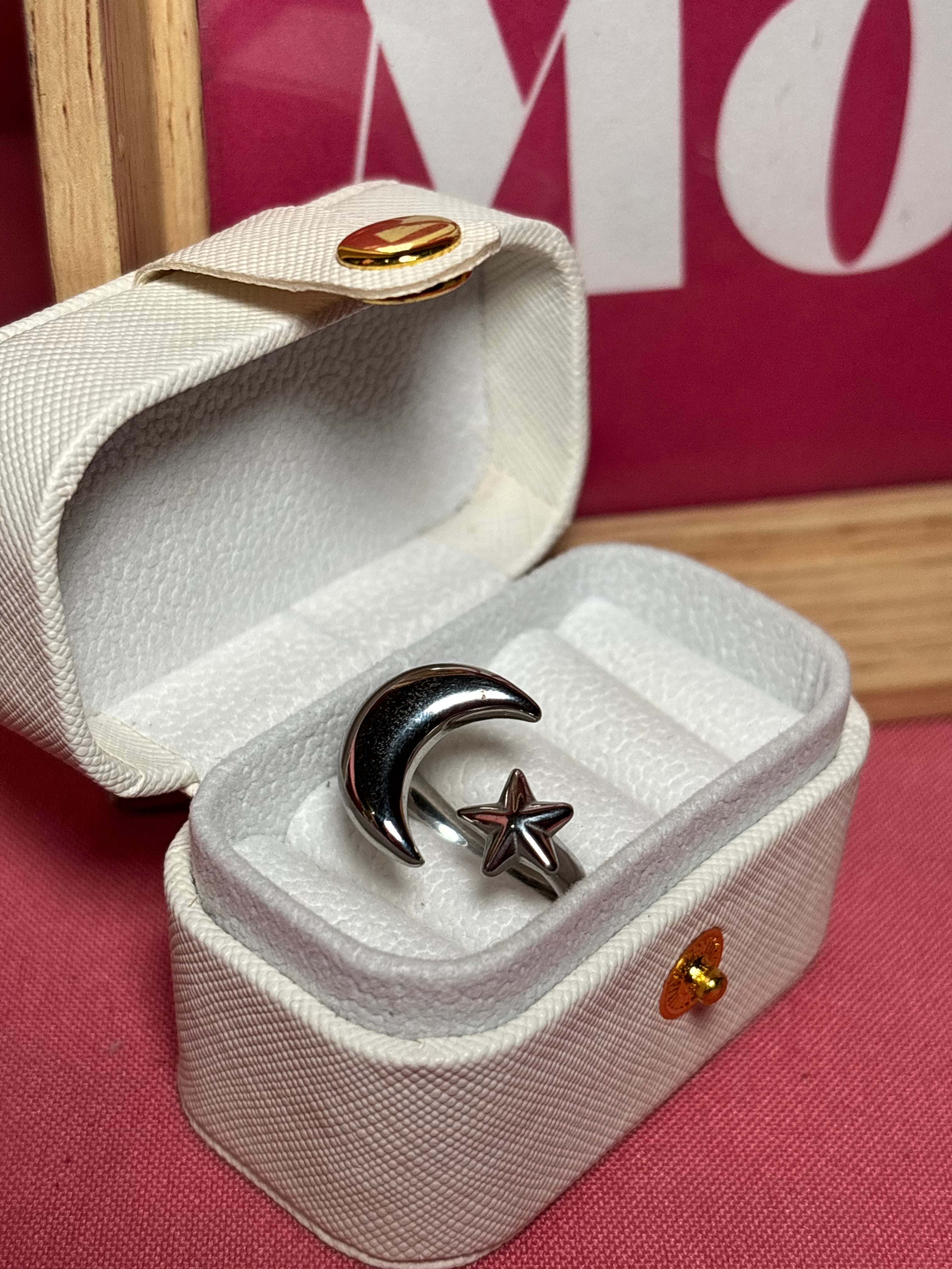 Anillo luna y estrella