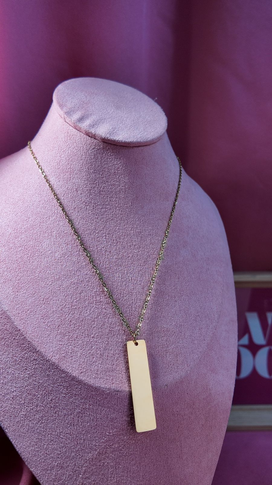 Collar de mirada horizontal