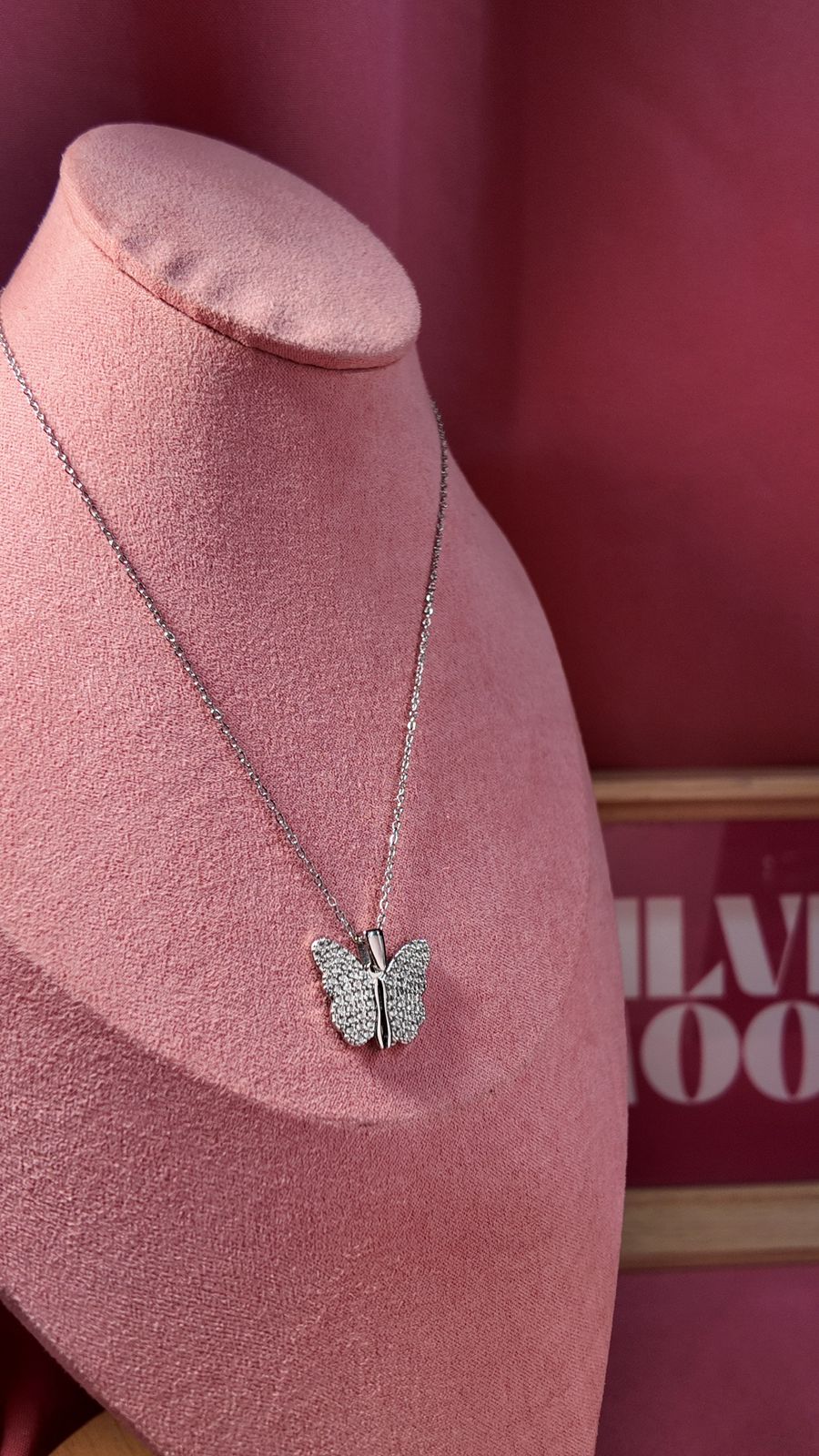 Collar de mariposa(se abre)
